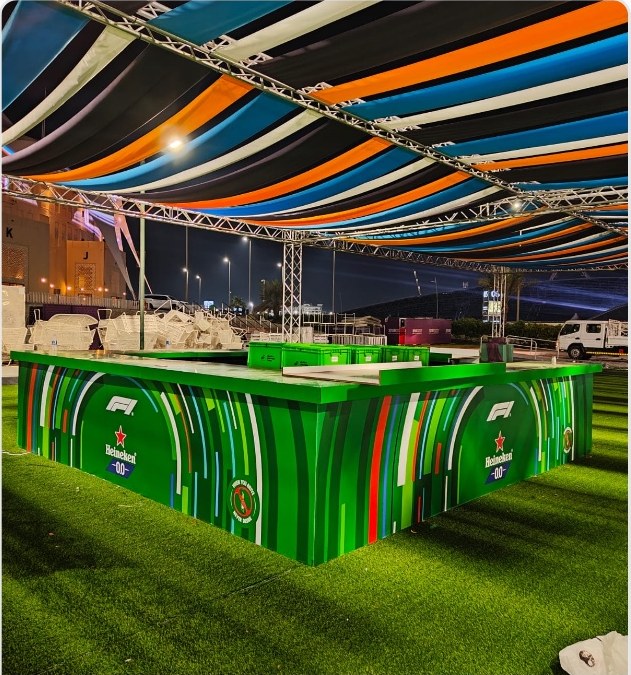 Illuminated arch portal entrance structure for Heineken 0.0
